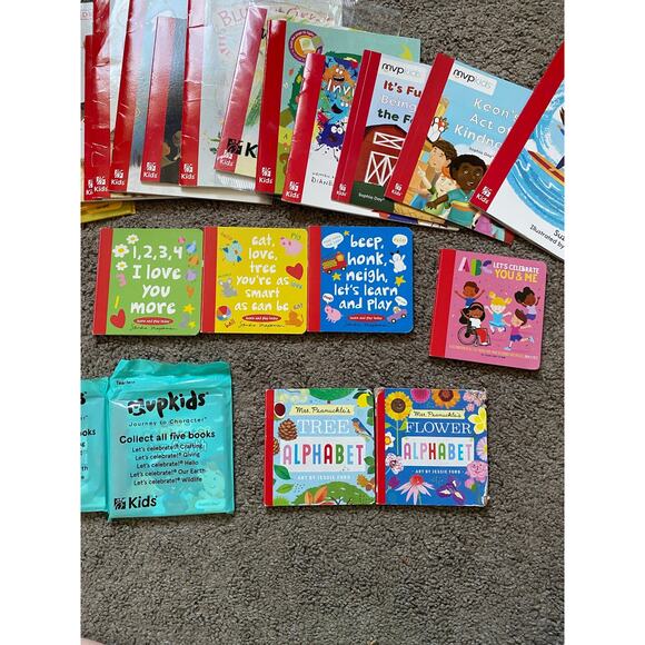 Lot of 24 Chick-Fil-A Kids Books/Cards/Games from Kids Meals - Picture 2 of 8